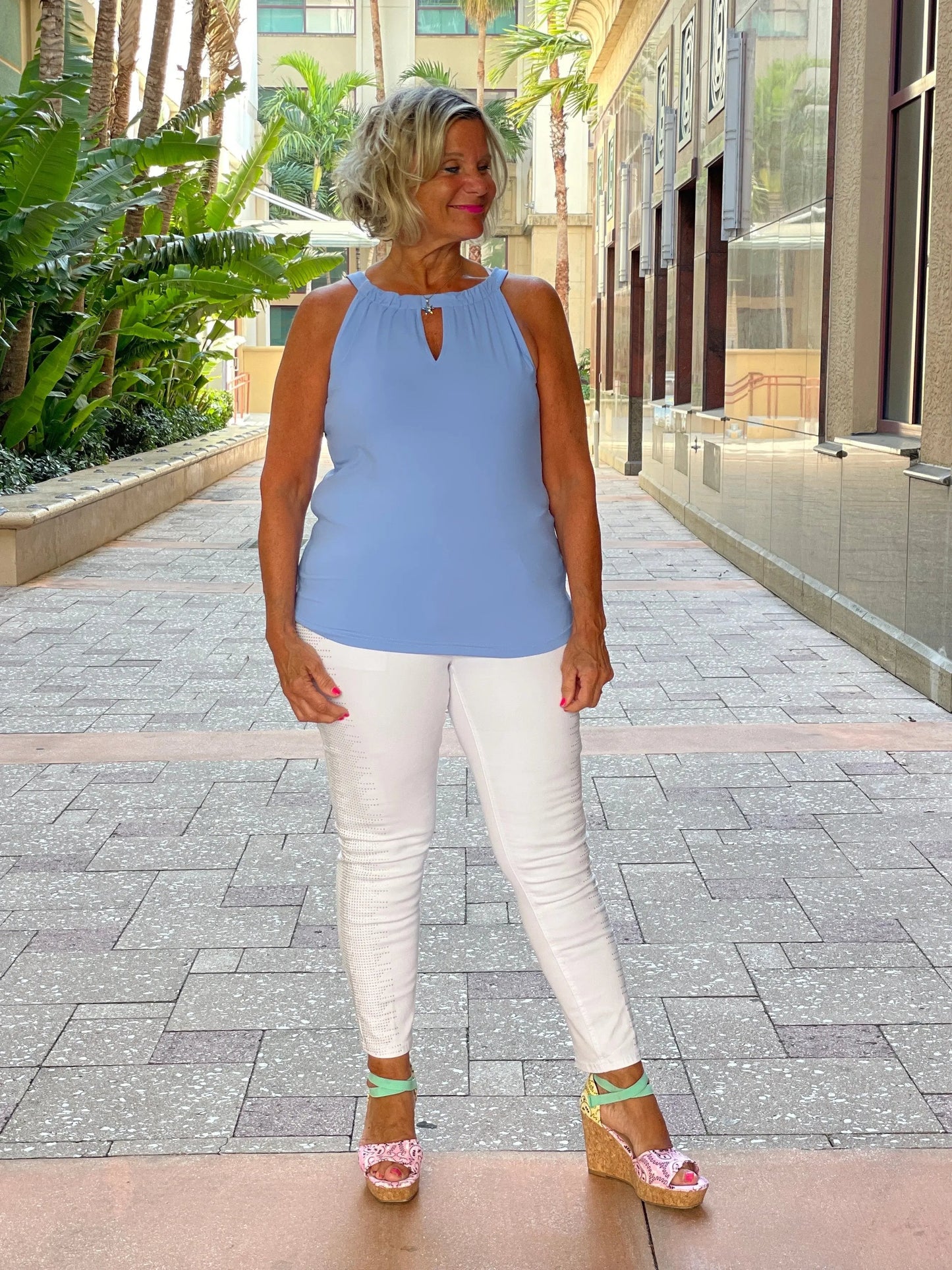 PERRI  KEYHOLE TOP FINAL SALE