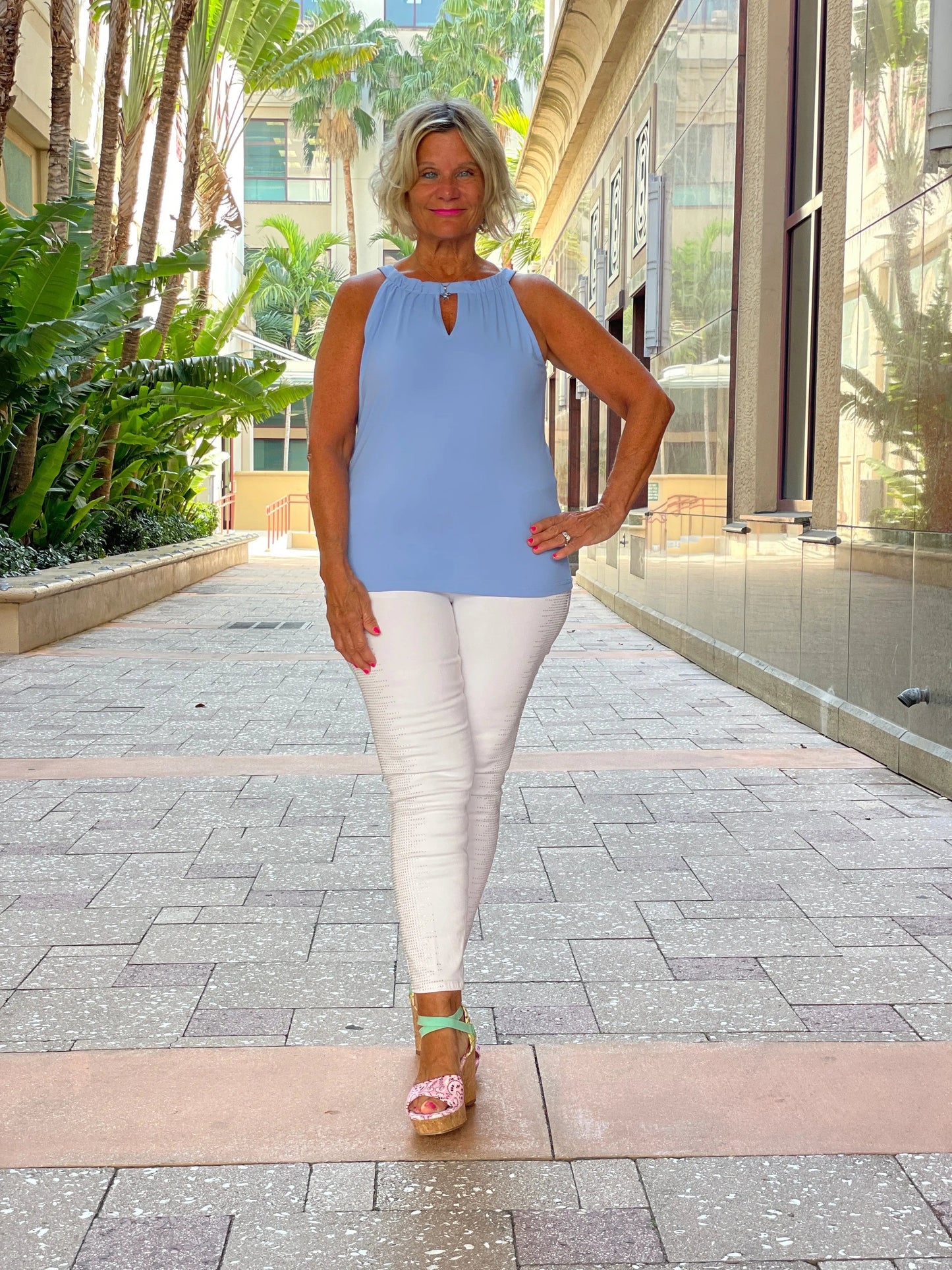 PERRI  KEYHOLE TOP FINAL SALE
