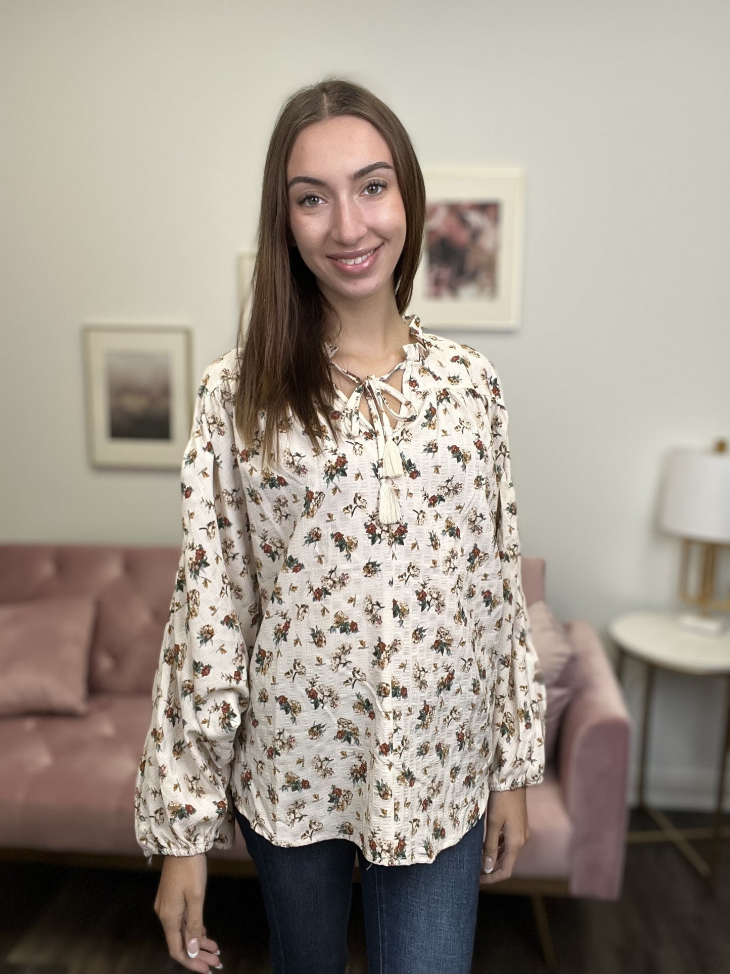 Start Looking Women's Woven Hi-Lo Long Sleeve Top