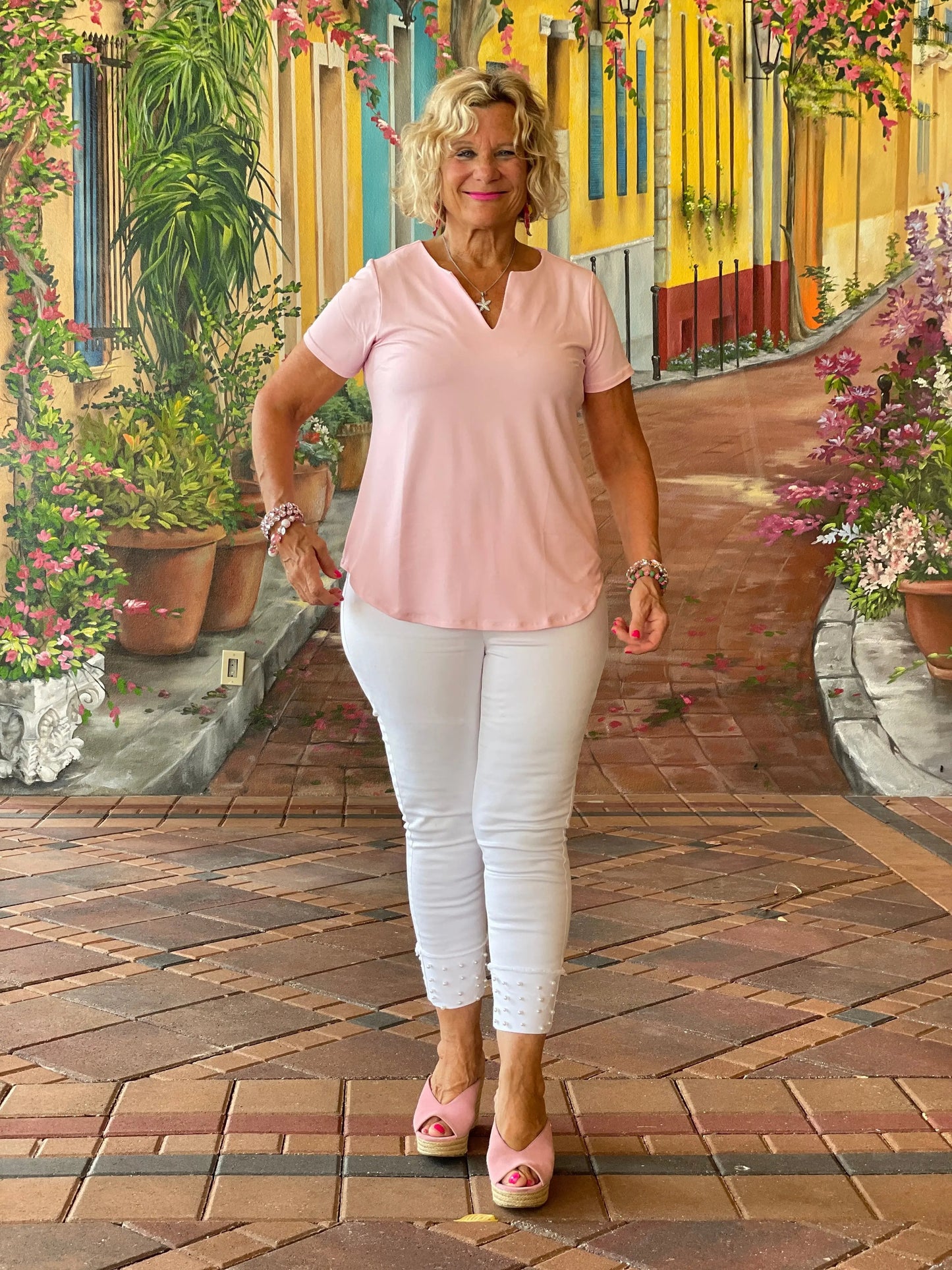 PALE PINK SHORT SLEEVE TOP