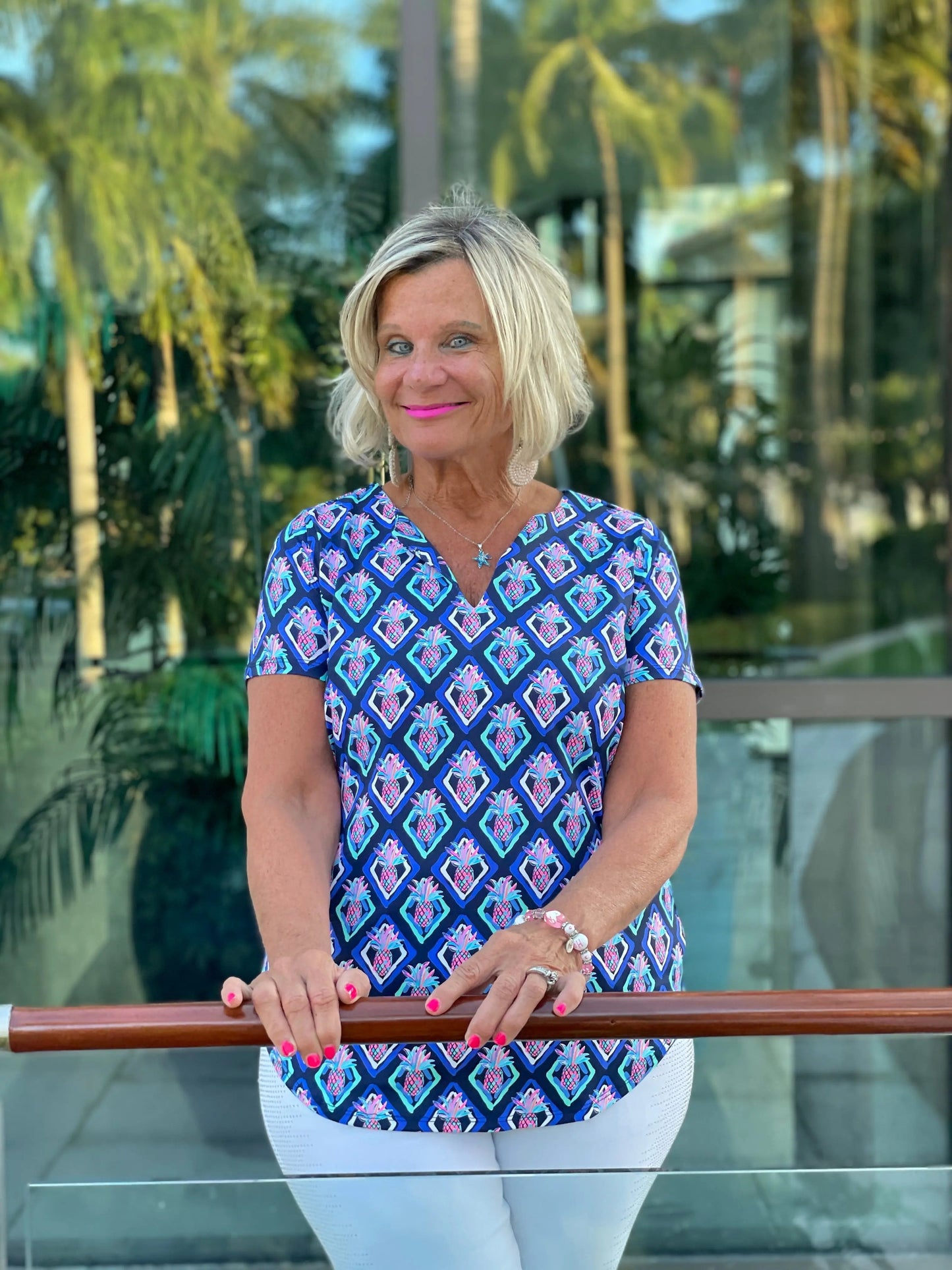 PINEAPPLE VACA SHORT SLEEVE