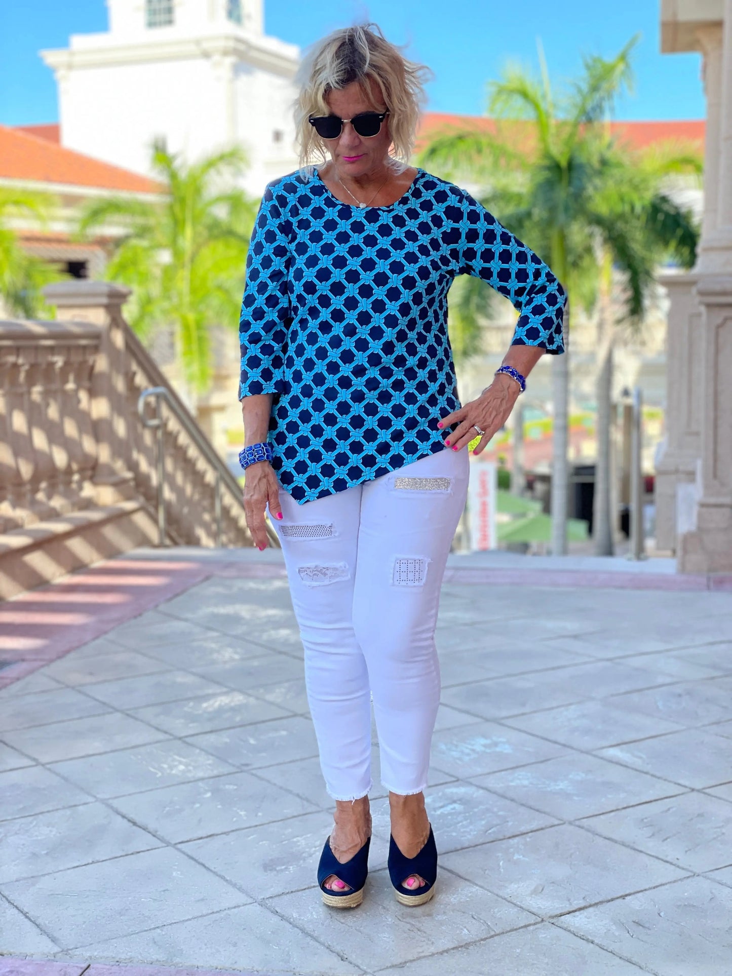 SEASIDE ASYMMETRIC TOP