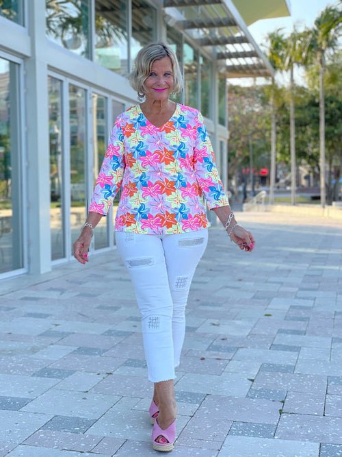 PALM BEACH FLOWER V NECK TOP