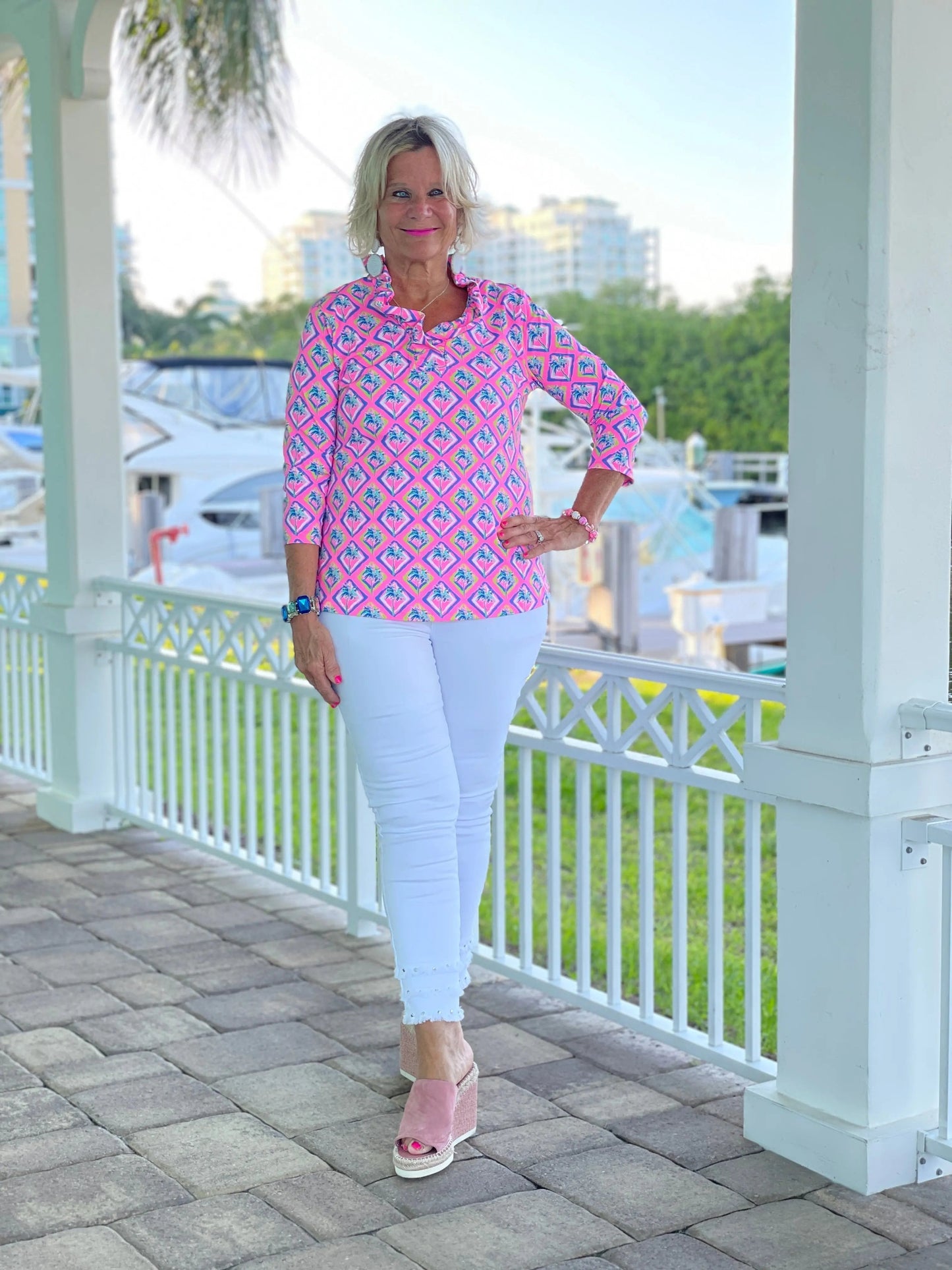 PALM TREE SIESTA RUFFLE TOP
