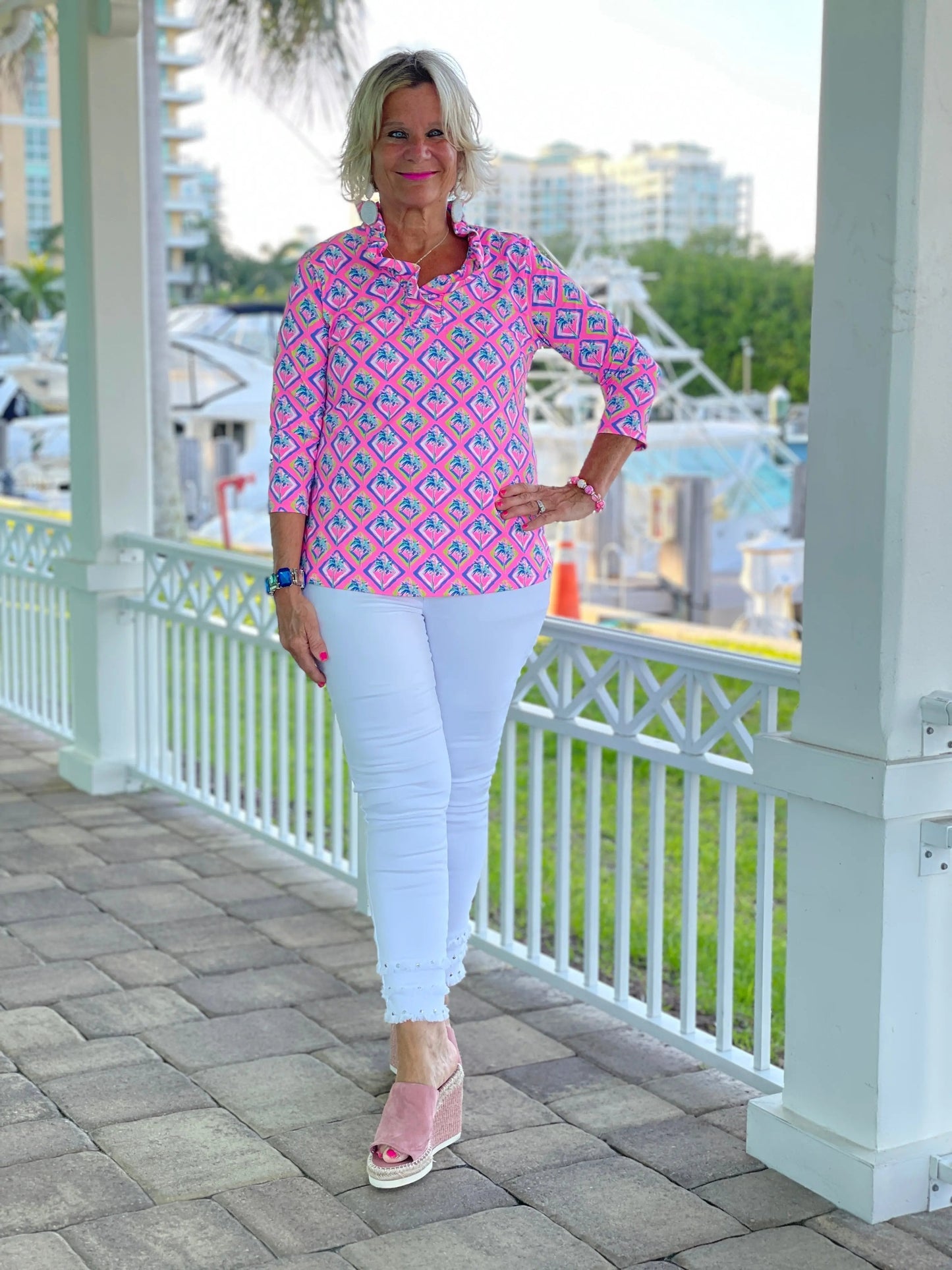 PALM TREE SIESTA RUFFLE TOP