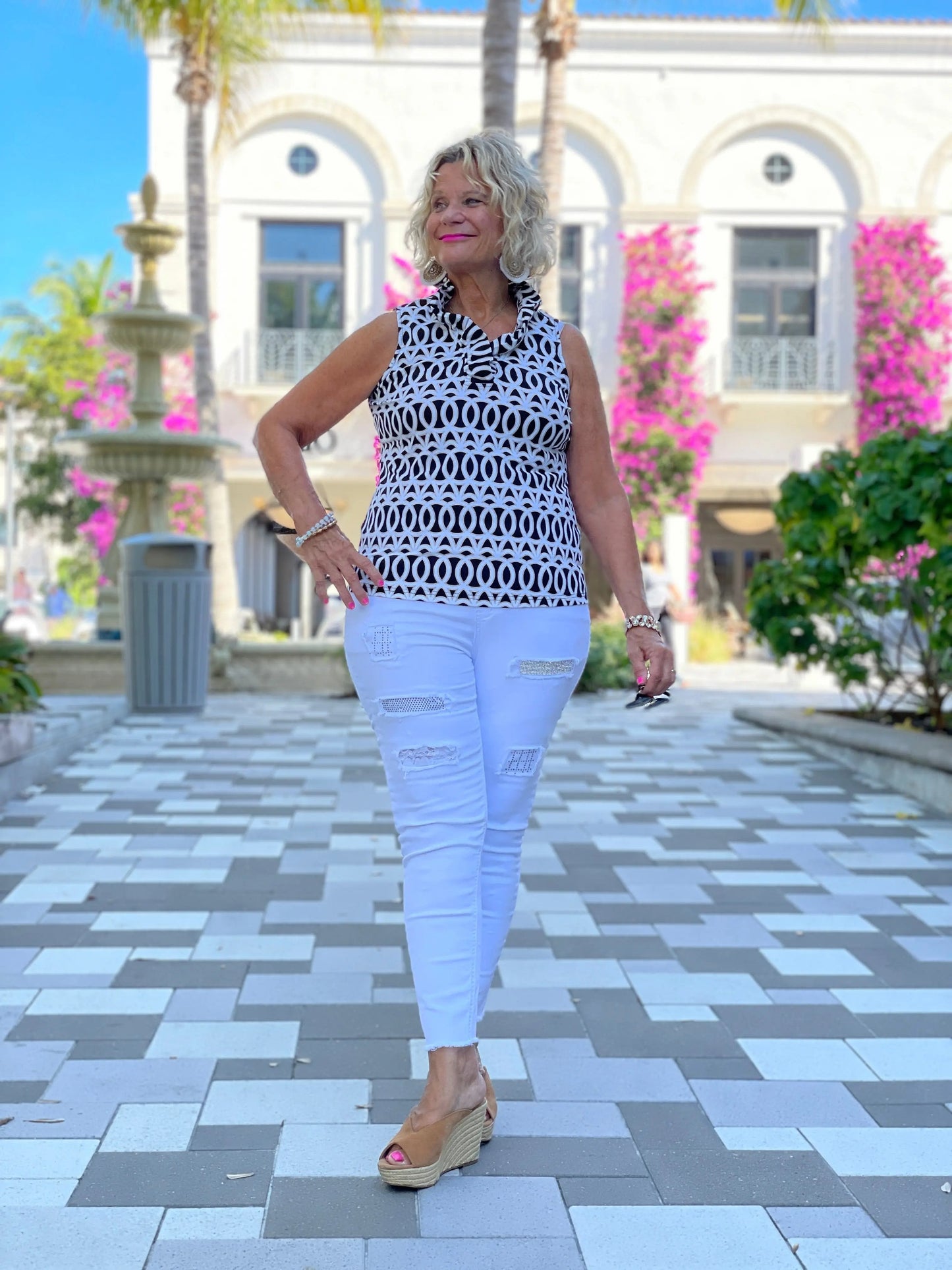 SANDBAR SLEEVELESS RUFFLE TOP