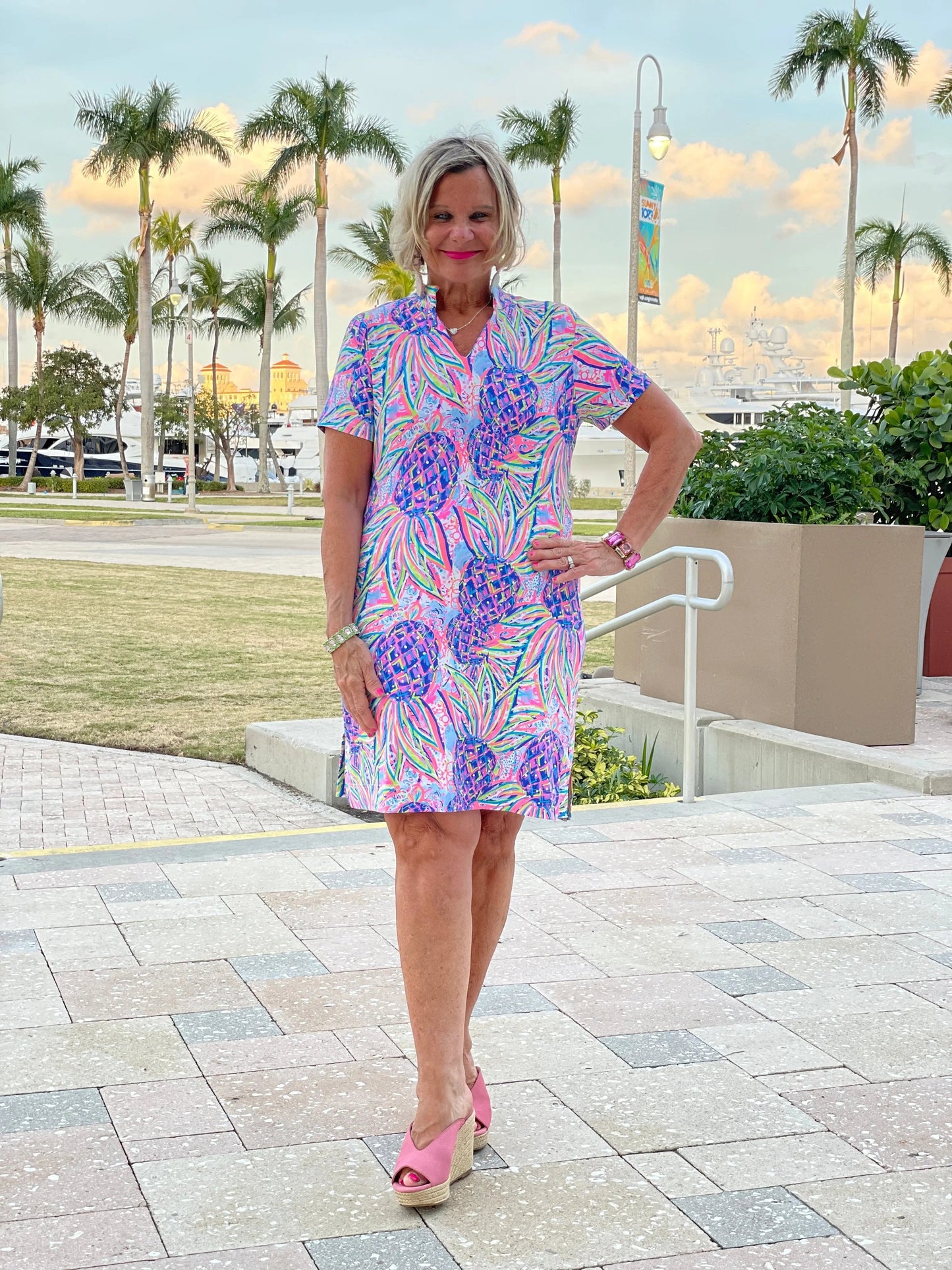 PINK PINEAPPLE SHORT SLEEVE DRESS