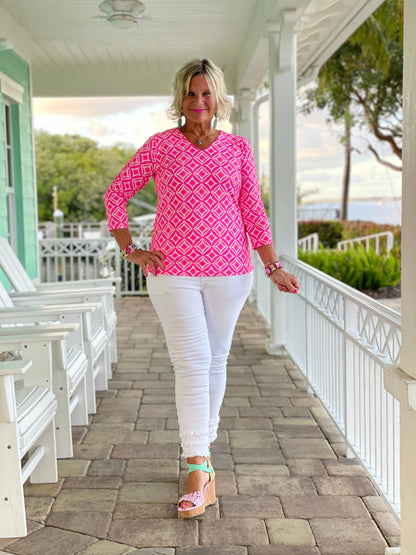 PINK DIAMONDS V NECK
