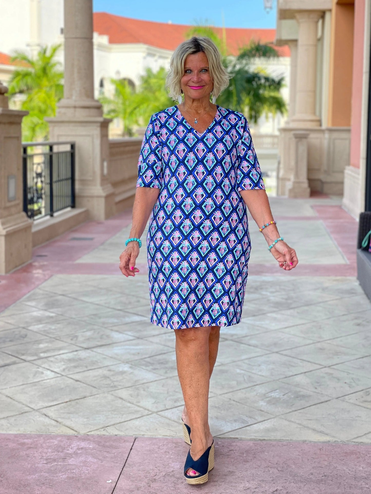 PINEAPPLE VACA ELBOW DRESS