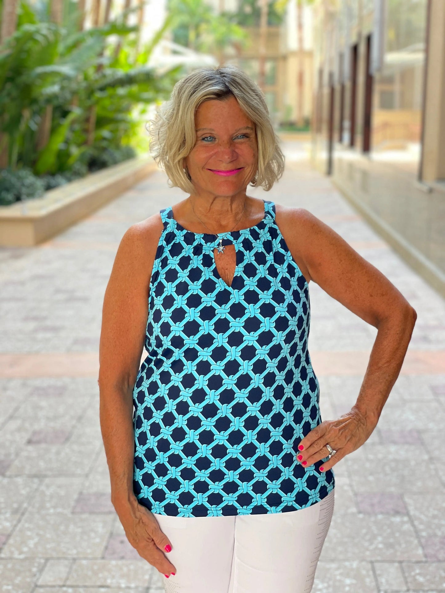 SEASIDE BLUE  KEYHOLE TOP