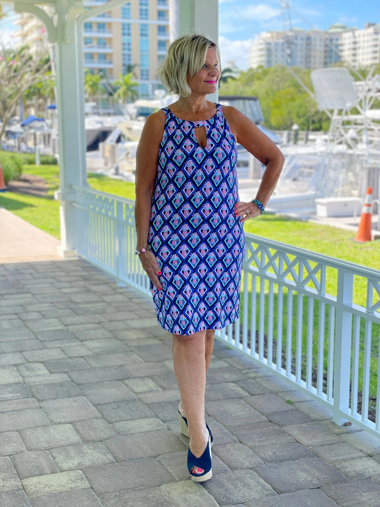 PINEAPPLE VACA KEYHOLE DRESS