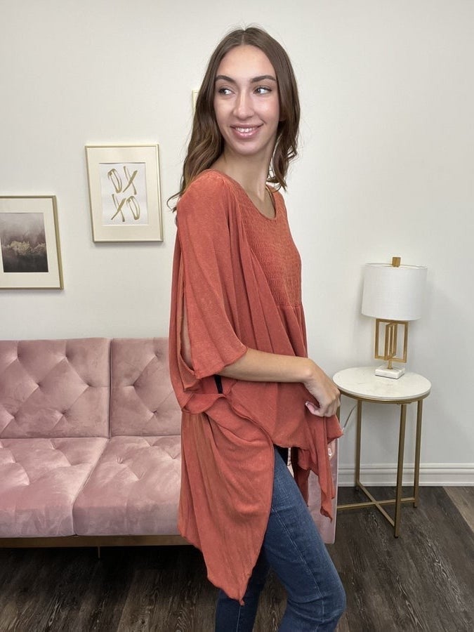 Free Flowing Women's Eyelet Slit Flowy Smock Top