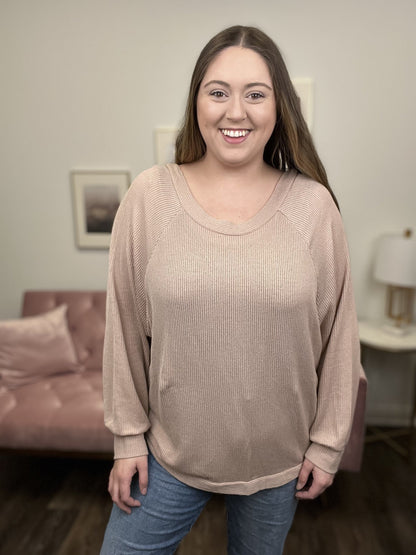 What A Vibe Women's Twist Back Knit Long Sleeve Top