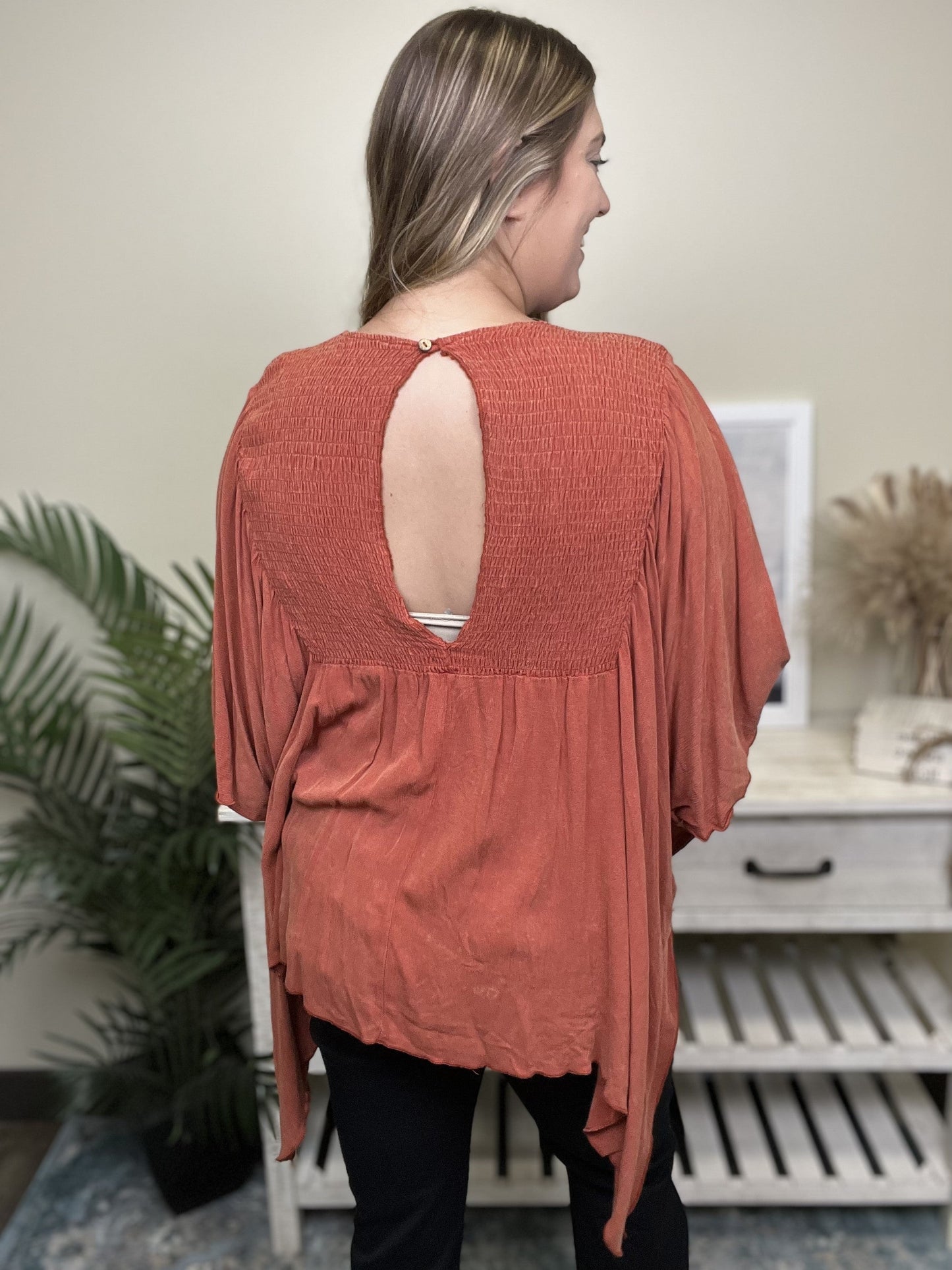 Free Flowing Women's Eyelet Slit Flowy Smock Top