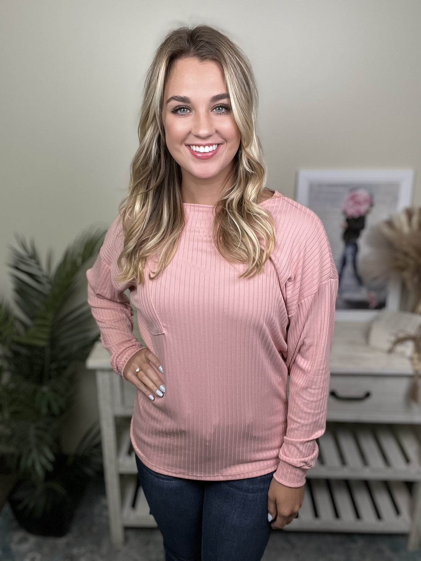 Dreaming Bigger Women's Hi-Low Stretchy Long Sleeve Top